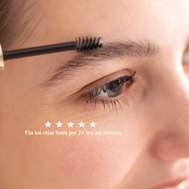 Fijador de cejas larga duración