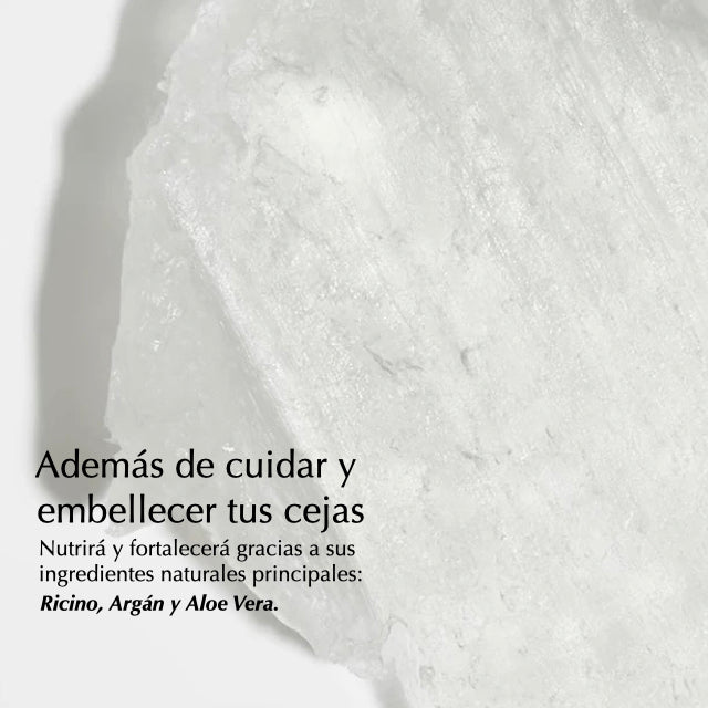 Fijador de cejas larga duración